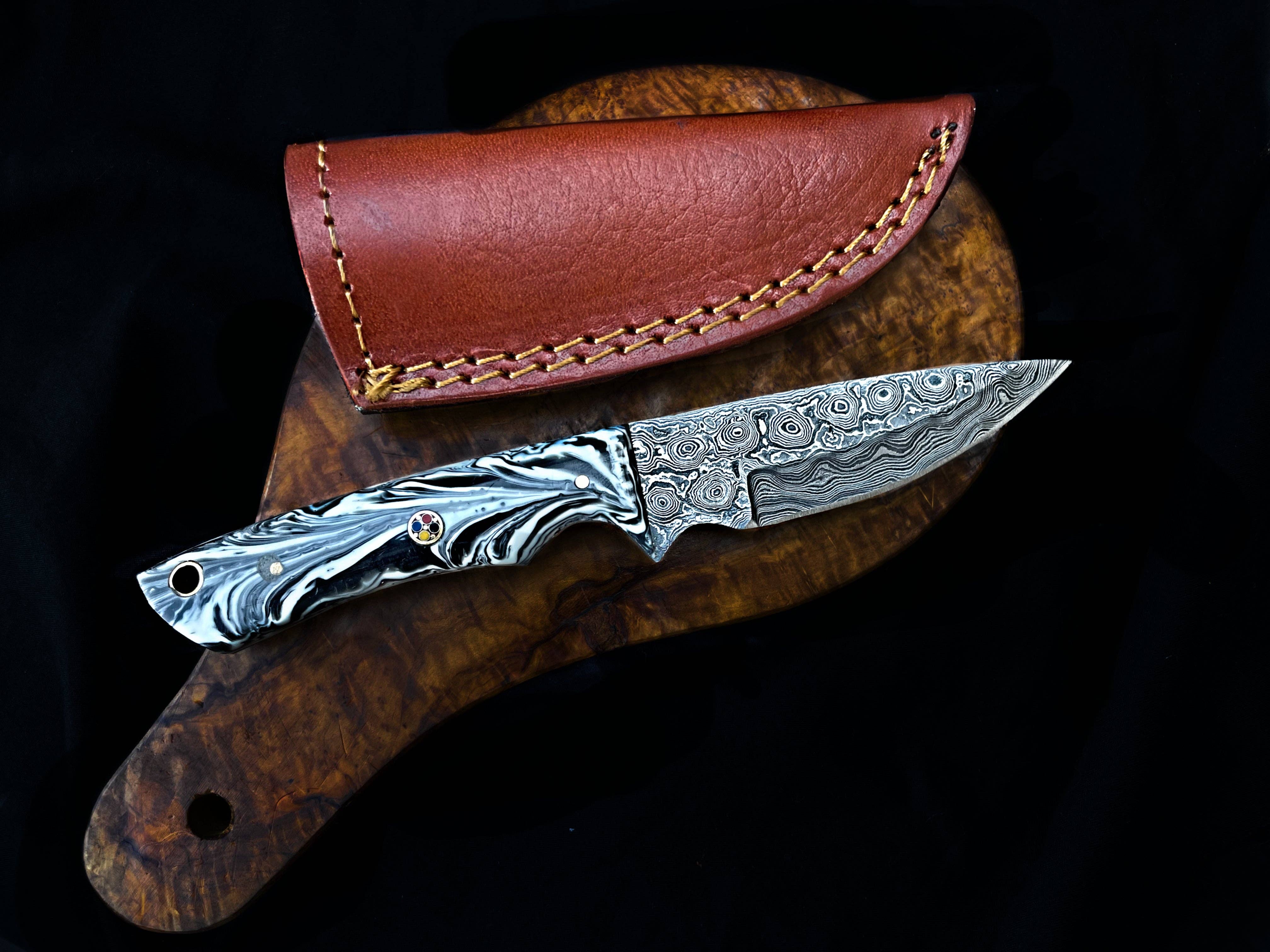 Damascus Steel Dragon Knife