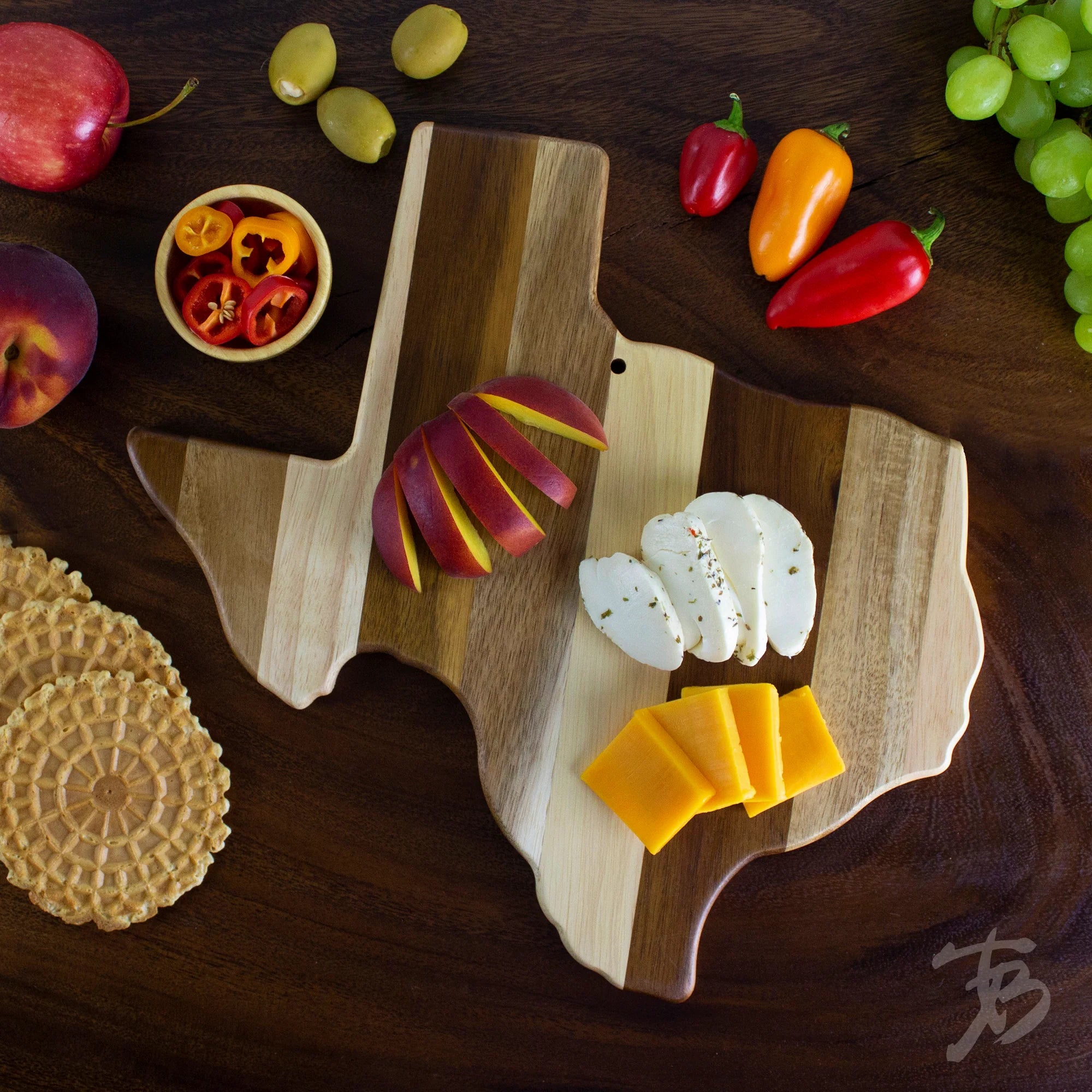Rock & Branch® Shiplap Series Texas Serving Board
