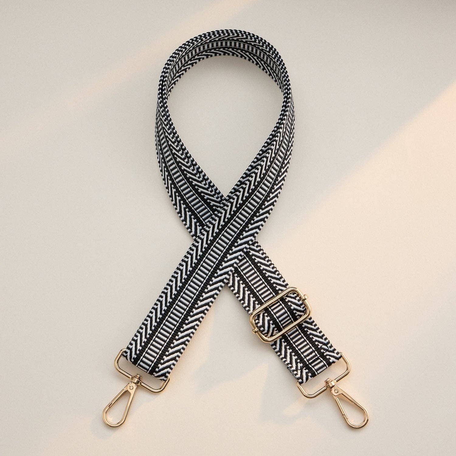 Neoprene Tumbler Bag with Adjustable Crossbody Strap