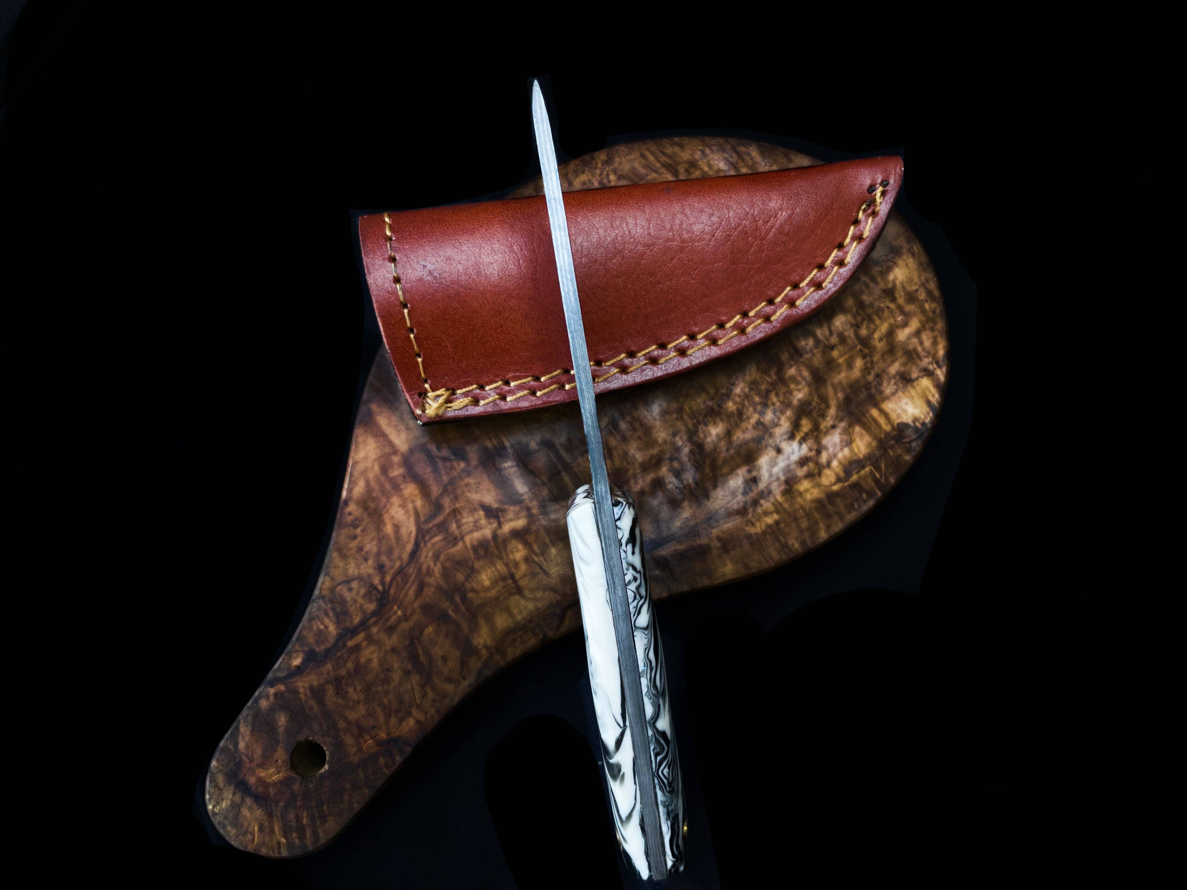 Damascus Steel Dragon Knife