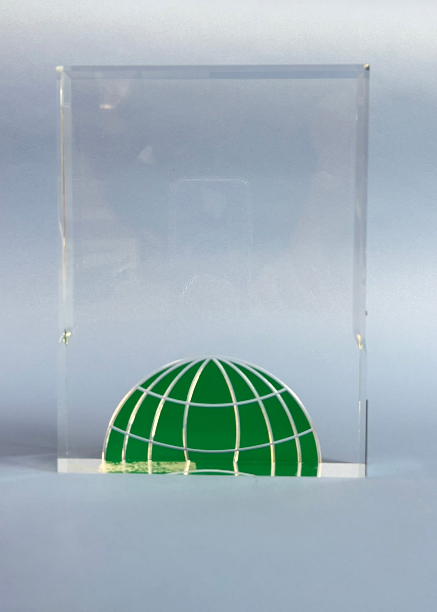 8" Globe Acrylic - Green