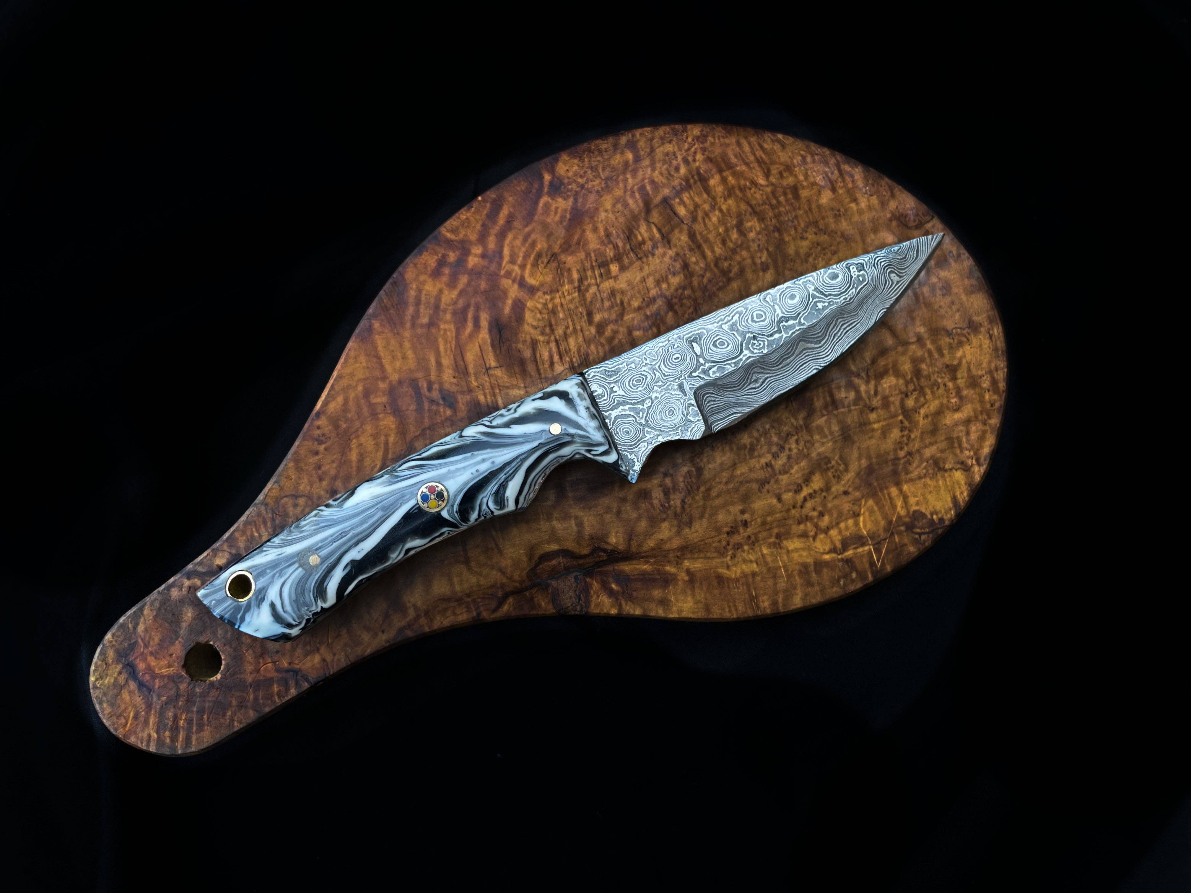 Damascus Steel Dragon Knife